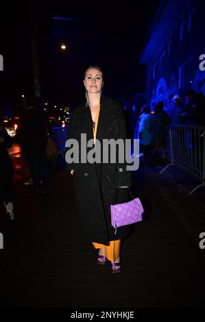 Sina Tkotsch bei der Medienboard Berlinale Party am Holzmarkt während der Berlinale 2023 / 73. Internationale Filmfestspiele Berlin. Berlin, 18.02.202 Stockfoto