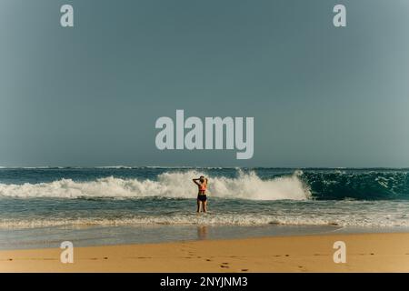 Tunnels Beach, kauai, hawaii, usa - september 2022. Hochwertiges Foto Stockfoto