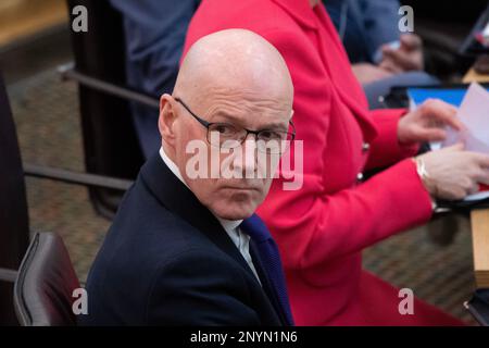 Edinburgh, Schottland, Großbritannien. 2. März 2023. BILD: John Swinney MSP, Abgeordneter erster Minister von Schottland. Szenen im Holyrood im schottischen Parlament am folgenden Tag des ersten Tricks der schottischen Nationalpartei (SNP). Nicola Sturgeon beantwortet Fragen aus der Kammer. Kredit: Colin D Fisher/CDFIMAGES.COM Kredit: Colin Fisher/Alamy Live News Stockfoto