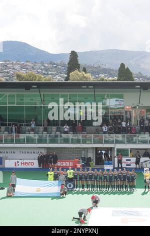 Hobart, Australien. 02. März 2023. Argentinien National Women's Field Hockey Team während des 2022/23 im Tasmanian Hockey Centre in Hobart abgehaltenen Spiels der International Hockey Federation (FIH) Women's Pro-League zwischen den USA und Argentinien. Endstand Argentinien 3:0 USA. Kredit: SOPA Images Limited/Alamy Live News Stockfoto