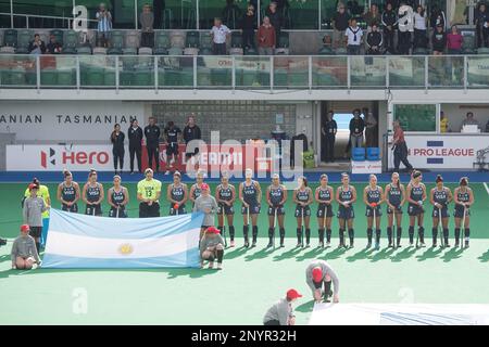 Hobart, Australien. 02. März 2023. Argentinien National Women's Field Hockey Team während des 2022/23 im Tasmanian Hockey Centre in Hobart abgehaltenen Spiels der International Hockey Federation (FIH) Women's Pro-League zwischen den USA und Argentinien. Endstand Argentinien 3:0 USA. (Foto: Luis Veniegra/SOPA Images/Sipa USA) Guthaben: SIPA USA/Alamy Live News Stockfoto