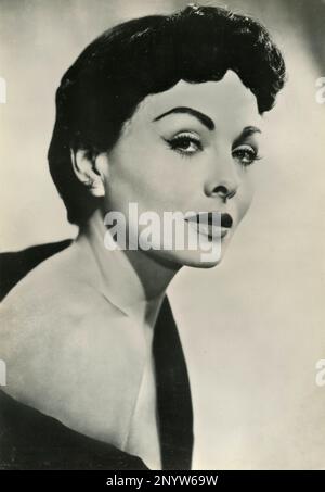 Die amerikanische Schauspielerin Jeanne Crain aus dem Film Gentlemen Marry Brunettes, USA 1955 Stockfoto