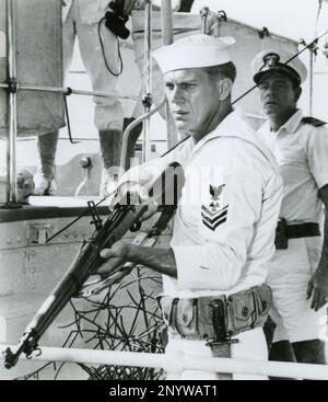Der amerikanische Schauspieler Steve McQueen im Film The Sand Pebbles, USA 1966 Stockfoto