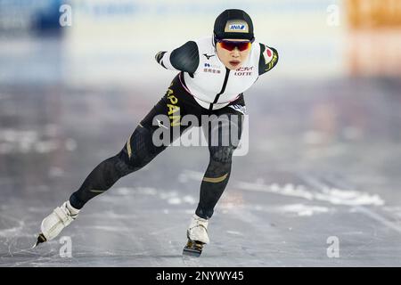 HERENVEEN - Niederlande, 02/03/2023, Ayano Sato (JPN) während des 3000 Meter langen Rennens bei der ISU World Speed Skating Championships in Thialf. ANP VINCENT JANNINK Stockfoto