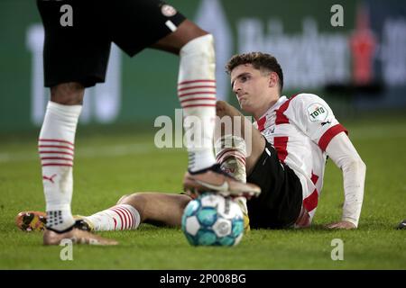 DOETINCHEM - 02/03/2023, EINDHOVEN - Guus Til von PSV Eindhoven während des Viertelfinales des TOTO-KNVB-Cup-Spiels zwischen PSV Eindhoven und ADO Den Haag im Phillips Stadion am 2. Februar 2023 in Eindhoven, Niederlande. ANP JEROEN PUTMANS Stockfoto