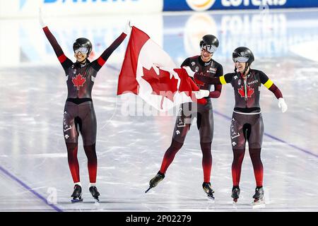 HERENVEEN – Niederlande, 02./03./2023, Team Canada gewinnt den Frauen-Team-Sprint bei der ISU World Speed Skating Championships in Thialf. ANP VINCENT JANNINK Stockfoto