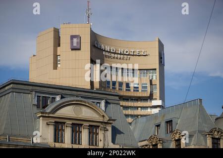 Bukarest, Rumänien - 21. Februar 2023: Grand Hotel Bukarest, ehemaliges InterContinental, eines der schönsten Gebäude rumänischer Architektur, Stockfoto