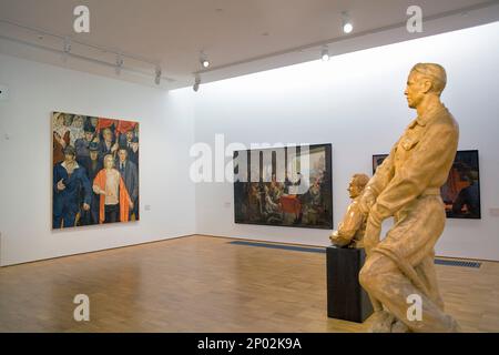 Kumu Kunstmuseum, schwierige Entscheidungen Ausstellung im Kadrioru Park, Tallinn, Estland Stockfoto