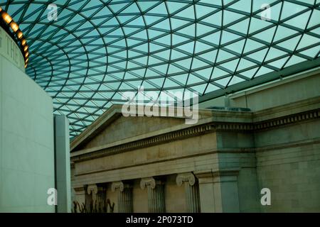 Moderne Glaskellerei in London Stockfoto