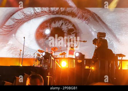 Curituba, Brasilien. 02. März 2023. Konzert der Pop-Rockband Imagine Dragons, gegründet in Las Vegas in den Vereinigten Staaten, während der Mercury World Tour in Brasilien, die am Donnerstag, 02, im Estadio Pedreira Paulo Leminski in der Stadt Curitiba stattfindet. (Foto: Roberto Dziura Jr./Brazil Photo Press) Kredit: Brazil Photo Press/Alamy Live News Stockfoto