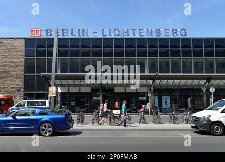 Bahnhof, Weitlingstraße, Lichtenberg, Berlin, Deutschland Stockfoto