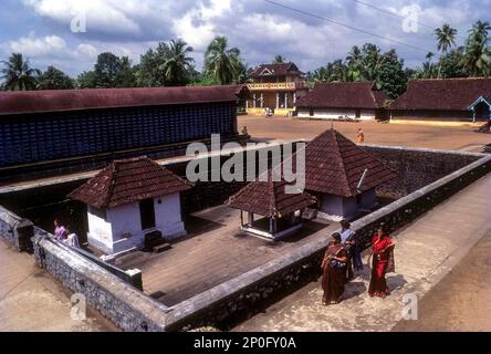 Parthasarathie-Tempel, typischer Kerala-Tempel in Aranmula, kerala, Indien, Asien Stockfoto