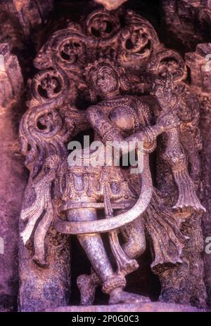 Skulptur mit Haaren im Sri Chennakeshava Tempel Hoysala Tempel in Belur, Karnataka, Südindien, Indien, Asien Stockfoto