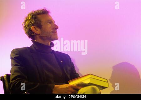 Köln, Deutschland. 02. März 2023. Joachim Frank, deutscher Journalist, wird am 2. März 2023 im Hauptsitz von Lanxess in Köln während des Internationalen Literaturfestivals 2023 gesehen (Foto von Ying Tang/NurPhoto).0 Kredit: NurPhoto SRL/Alamy Live News Stockfoto