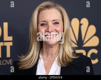 Hollywood, Usa. 02. März 2023. HOLLYWOOD, LOS ANGELES, KALIFORNIEN, USA - MÄRZ 02: Lisa Kudrow trifft am 2. März 2023 in Hollywood, Los Angeles, USA, auf das NBC-Geburtstagsangebot „Carol Burnett: 90 Years of Laughter Love“ ein. (Foto: Xavier Collin/Image Press Agency) Kredit: Image Press Agency/Alamy Live News Stockfoto