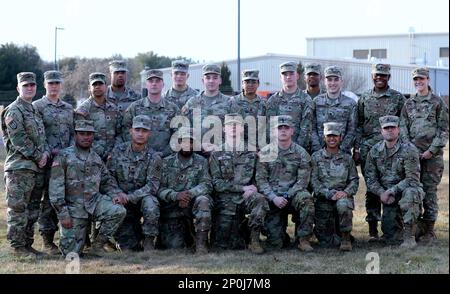 The 801. Personnel Company (Tulsa, OK.) Trainiert für den Einsatz auf der Joint Base McGuire-Dix-Lakehurst in New Jersey. Der Zug arbeitet mit dem 1-315. Brigaden-Stützbataillon und dem 1-309. Training Support Bataillon zusammen, um die Einsatzbereitschaft der Einheit im Rahmen der Mobilisierungsübung 2023 sicherzustellen. Stockfoto