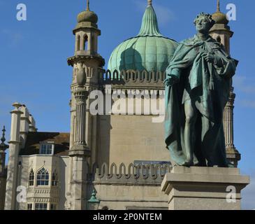 Brighton Museum and Art Gallery, Royal Pavilion Gardens, Brighton, Großbritannien. Februar 27. 2023. Stockfoto