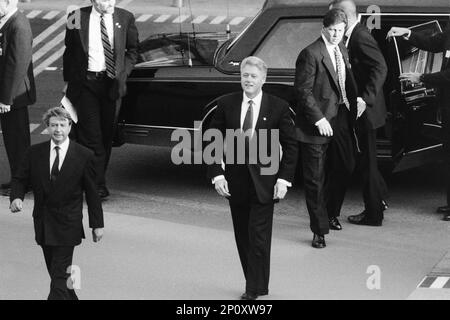 Archive 90ies: G7-Gipfel, Ankunft der Staatschefs, Bill Clinton, amerikanischer Präsident, Lyon, Frankreich, 1996 Stockfoto