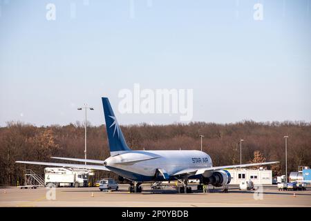 Star Air Flugzeug am Flughafen Köln/Bonn. Kredit: Sinai Noor / Alamy Stock Photo Stockfoto