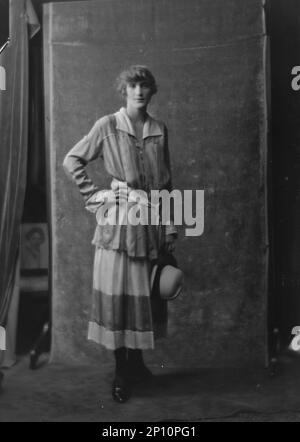 Bradley, Ruth, Miss, Porträtfoto, (1916?). Stockfoto