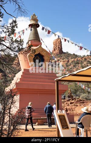 Der Stupa im Amitabha Stupa and Peace Park in Sedona, Arizona. Stockfoto