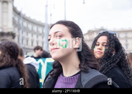 Rom, Italien. 3. März 2023. März organisiert von FridayForFuture Italy Movement in Rom anlässlich des Global Climate Strike for Climate Justice (Kreditbild: © Matteo Nardone/Pacific Press via ZUMA Press Wire) NUR REDAKTIONELLE VERWENDUNG! Nicht für den kommerziellen GEBRAUCH! Stockfoto