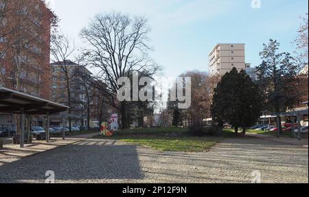 COLLEGNO, ITALIEN - CIRCA JANUAR 2023: Piazza della Repubblica, Platz der Republik Stockfoto