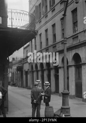 Exchange Alley, New Orleans, zwischen 1920 und 1926. Stockfoto