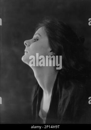 Isadora Duncan Tänzerin, Porträtfoto, zwischen 1915 und 1923. Stockfoto