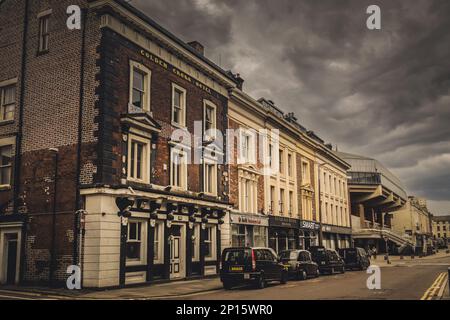 02.03.2023 Preston, Lancashire, Großbritannien. Geschäfte in St Georges, Fishergate und Friargate im Zentrum von Preston Stockfoto