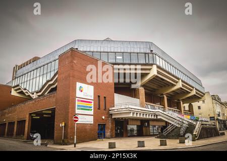 02.03.2023 Preston, Lancashire, Großbritannien. Preston Guild Hall ist eine große Konzertarena und ein Theater mit 780 Sitzplätzen, in dem Musik, Comedy und Familienshows stattfinden. Der Comple Stockfoto