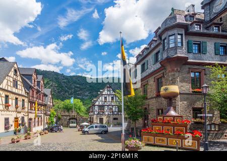 Oberwesel: Altstadt, Marktplatz, Rathaus in Rheintal, Rheinland-Pfalz, Rheinland-Pfalz, Deutschland Stockfoto