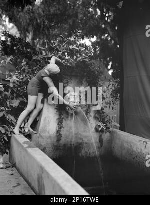 Ruth St. Denis-Tänzer, zwischen 1910 und 1935. Stockfoto