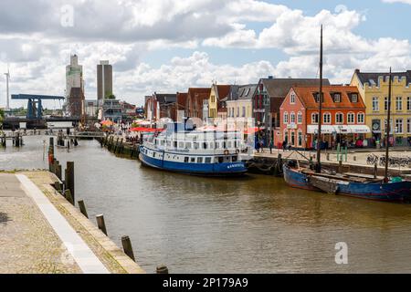 Husum, Schleswig-Holstein, Deutschland, 06-20-2022 Hafen von Husum. Stockfoto