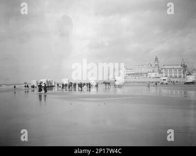 Reiseansichten von Europa, zwischen 1904 und 1938. Stockfoto