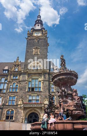 Wuppertal: Rathaus Elberfeld, Brunnen im Bergischen Land, Nordrhein-Westfalen, Nordrhein-Westfalen, Deutschland Stockfoto