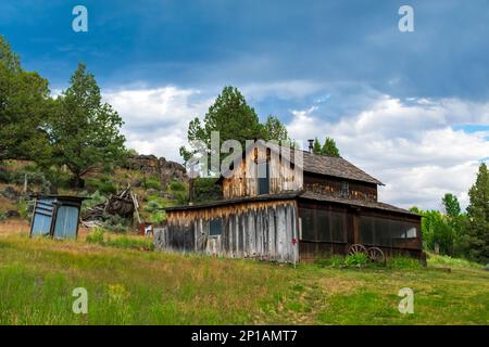 Harney County, Oregon, USA - 22. JUNI 2022: Die Riddle Brothers Ranch im Steens Mountain Cooperative Management and Protection Area erlaubt dies Stockfoto