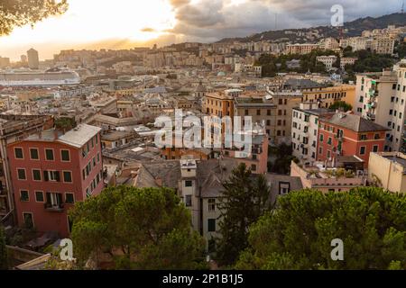 Genua, 27. Oktober 2021 atemberaubender Panoramablick auf Genua Stockfoto