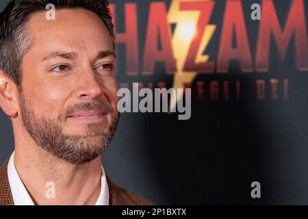 Rom, Italien, 03. März 2023 - Zachary Levi besucht den roten Teppich für die Premiere des Films „Shazam - Fury of the Gods“ im Cinema Moderno in Rom. Credits: Luigi de Pompeji/Alamy Live News Stockfoto