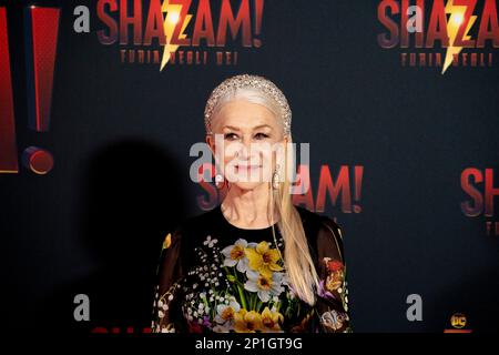 Rom, Italien, 03. März 2023, Zachary Levi, Lucy Liu, Rachel Zegler und Helen Mirren besuchen die Premiere von Shazam! Zorn der Götter im Space Cine Stockfoto