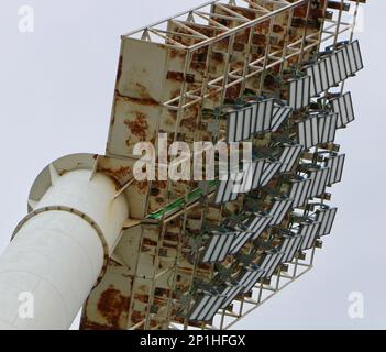 Energiesparende LED-Flutlichter wurden kürzlich im Real Racing Football Club Stadion Sardinero Santander Cantabria Spanien installiert Stockfoto