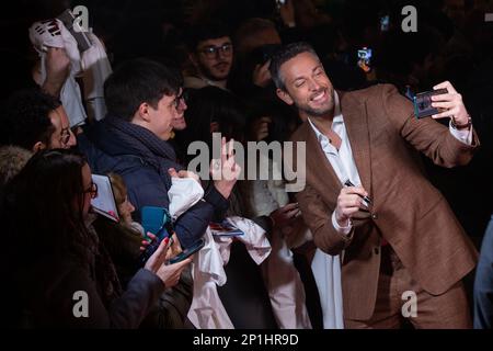 Rom, Italien. 3. März 2023. Schauspieler Zachary Levi nimmt an der Premiere von Shazam Teil! Fury of the Gods' im Space Cinema Moderno am 03. März 2023 in Rom, Italien (Kreditbild: © Matteo Nardone/Pacific Press via ZUMA Press Wire), NUR REDAKTIONELLE VERWENDUNG! Nicht für den kommerziellen GEBRAUCH! Stockfoto