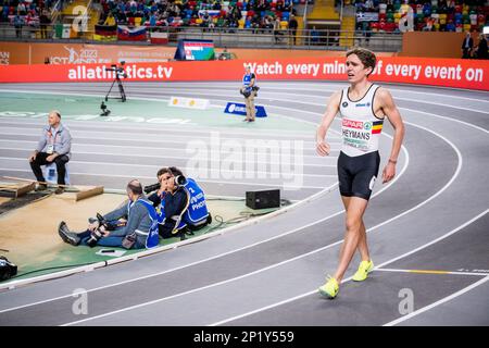 Istanbul, Türkei. 04. März 2023. Der belgische John Heymans wurde nach den 3000m Läufen der Männer bei der 37. Ausgabe der europäischen Leichtathletik-Hallenmeisterschaft am Samstag, den 04. März 2023 in Istanbul, Türkei, fotografiert. Die Meisterschaften finden vom 2. Bis 5. März statt. BELGA FOTO JASPER JACOBS Kredit: Belga News Agency/Alamy Live News Stockfoto