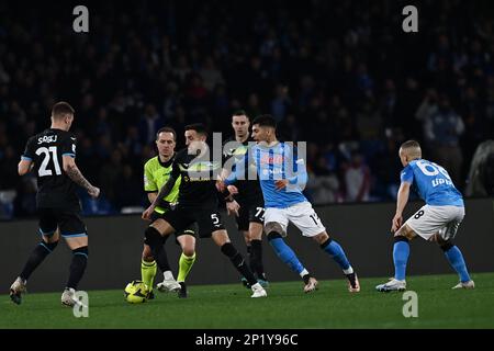 Sergej Milinkovic-Savic (Lazio)Matias Vecino (Lazio)Mathias Olivera Miramontes (Neapel)Stanislav Lobotka (Neapel) während des Spiels der italienischen „Serie A“ zwischen Neapel 0-1 Lazio im Diego Maradona Stadion am 3. März 2023 in Neapel, Italien. Kredit: Maurizio Borsari/AFLO/Alamy Live News Stockfoto