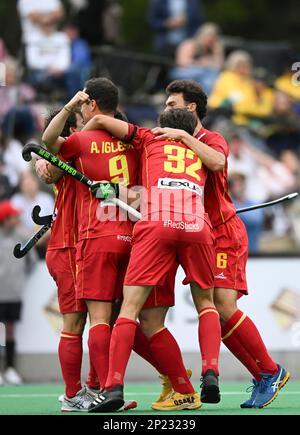 Hobart, Australien. 04. März 2023. Spanien National Feldhockeymannschaft der Herren feiert während des 2022/23 stattfindenden Spiels der International Hockey Federation (FIH) Pro-League der Männer zwischen Spanien und Australien im Tasmanian Hockey Centre. Endstand Spanien 3:1 Australien. Kredit: SOPA Images Limited/Alamy Live News Stockfoto