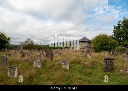 Antiker Friedhof in den Highlands von Schottland Stockfoto