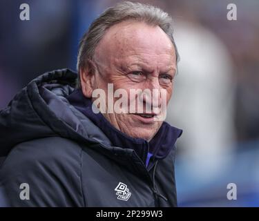 Huddersfield, Großbritannien. 04. März 2023. Neil Warnock Manager von Huddersfield Town während des Sky Bet Championship-Spiels Huddersfield Town vs Coventry City im John Smith's Stadium, Huddersfield, Großbritannien, 4. März 2023 (Foto von Mark Cosgrove/News Images) in Huddersfield, Großbritannien, am 3./4. März 2023. (Foto: Mark Cosgrove/News Images/Sipa USA) Guthaben: SIPA USA/Alamy Live News Stockfoto