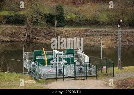 Wasserpumpenanlage Severn Trent am Fluss Severn in Trimpley, Worcestershire, England, Großbritannien. Stockfoto