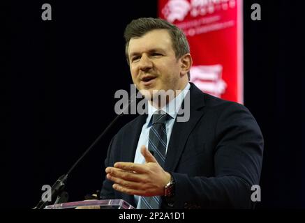 Washington DC, USA. 04. März 2023. James O'Keefe, Guerillajournalist bei der 2023 Conservative Political Action Conference (CPAC) in National Harbor, Maryland, USA, am Samstag, den 4. März, 2023. Kredit: Ron Sachs /CNP /MediaPunch Kredit: MediaPunch Inc/Alamy Live News Stockfoto