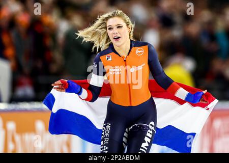 HERENVEEN - Jutta Leerdam gewinnt die 1000 Meter für Frauen bei der ISU World Speed Skating Championships in Thialf. ANP VINCENT JANNINK Stockfoto